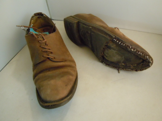 Réparation chaussure de ville, botte, sac - Site de Cordonnerie